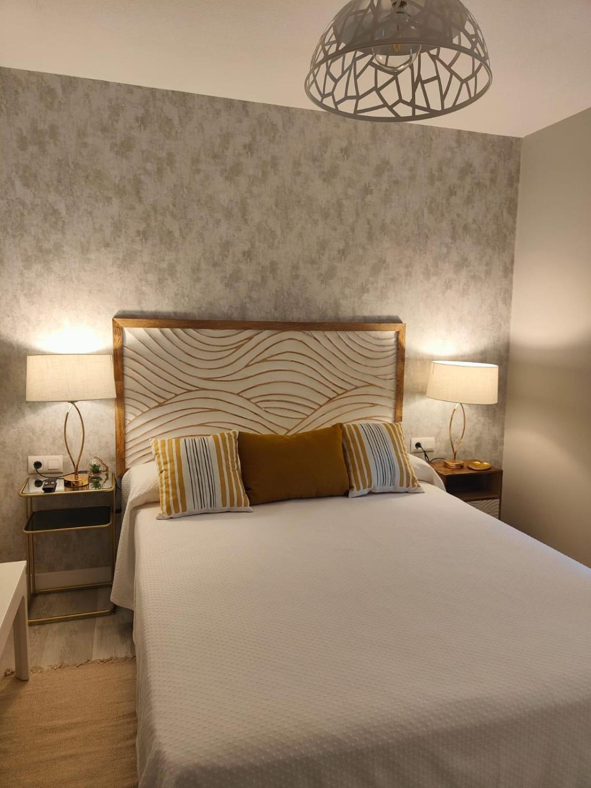 Apartamento Reformado Parking Gratis Santa Justa Sevilla Buitenkant foto